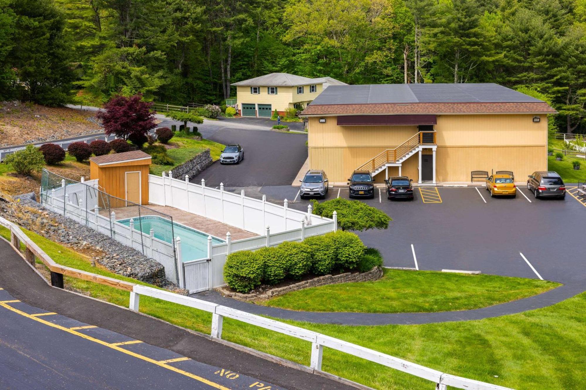 Days Inn By Wyndham Wurtsboro Exterior foto